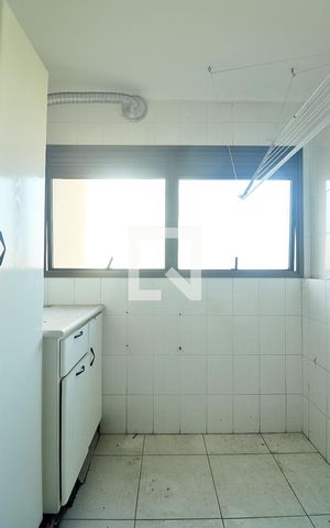 Apartamento à venda com 64m², 2 quartos e 2 vagasÁrea de Serviço