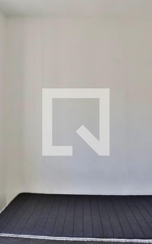Studio para alugar com 38m², 2 quartos e sem vaga Studio para alugar com 38m², 2 quartos e sem vagaQuarto