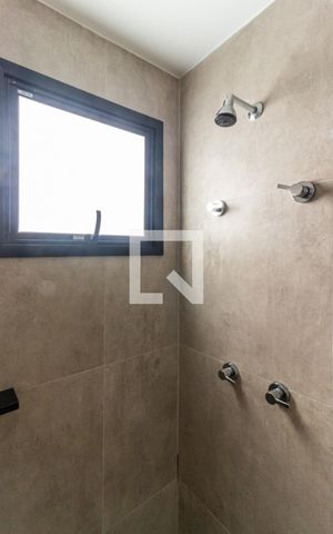 Studio à venda com 30m², 1 quarto e 1 vaga Studio à venda com 30m², 1 quarto e 1 vagaBanheiro - Chuveiro