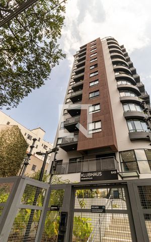 Studio à venda com 30m², 1 quarto e 1 vaga Studio à venda com 30m², 1 quarto e 1 vagaFachada