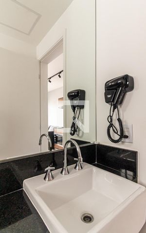 Studio à venda com 30m², 1 quarto e 1 vaga Studio à venda com 30m², 1 quarto e 1 vagaBanheiro - Pia