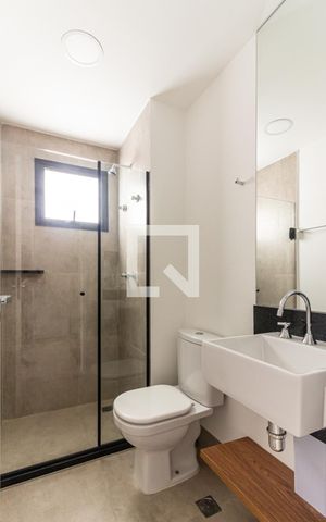 Studio à venda com 30m², 1 quarto e 1 vaga Studio à venda com 30m², 1 quarto e 1 vagaBanheiro