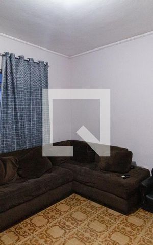 Casa à venda com 213m², 3 quartos e 2 vagas Casa à venda com 213m², 3 quartos e 2 vagasSala