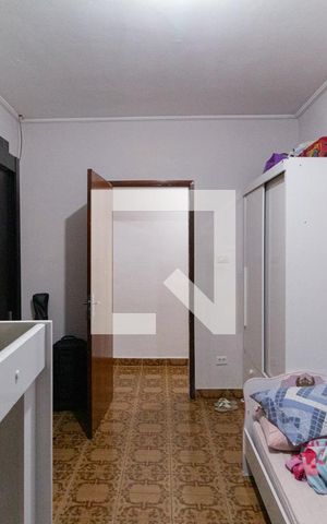 Casa à venda com 213m², 3 quartos e 2 vagas Casa à venda com 213m², 3 quartos e 2 vagasQuarto 2