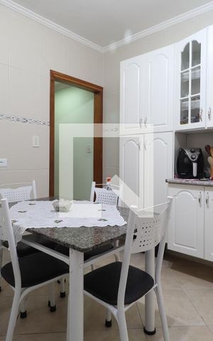 Apartamento à venda com 70m², 2 quartos e 2 vagasCozinha
