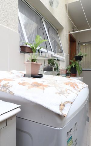 Apartamento à venda com 70m², 2 quartos e 2 vagasÁrea de serviço 