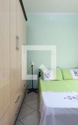 Apartamento à venda com 70m², 2 quartos e 2 vagasSuíte 1