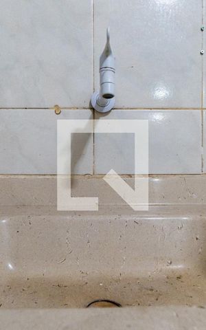Casa à venda com 70m², 4 quartos e 1 vaga Casa à venda com 70m², 4 quartos e 1 vagaCasa 3 - Cozinha Detalhe