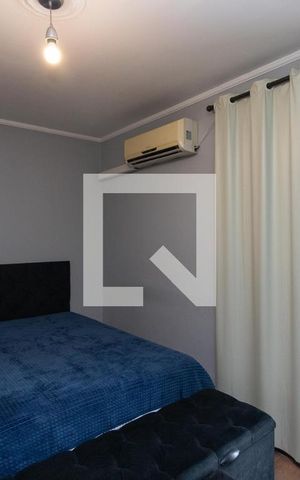 Casa à venda com 240m², 3 quartos e 2 vagas Casa à venda com 240m², 3 quartos e 2 vagasQuarto Suíte