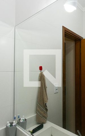 Casa à venda com 110m², 3 quartos e 2 vagas Casa à venda com 110m², 3 quartos e 2 vagasBanheiro da Suíte 3