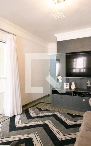 Casa à venda com 110m², 3 quartos e 2 vagas Casa à venda com 110m², 3 quartos e 2 vagasSala