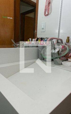 Casa à venda com 110m², 3 quartos e 2 vagas Casa à venda com 110m², 3 quartos e 2 vagasBanheiro da Suíte 2