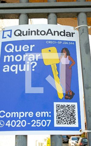Casa à venda com 110m², 3 quartos e 2 vagas Casa à venda com 110m², 3 quartos e 2 vagasFachada - Placa