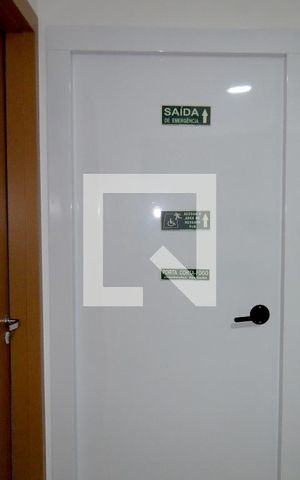 Apartamento à venda com 43m², 2 quartos e 1 vagaPorta Corta Fogo