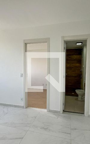 Apartamento à venda com 36m², 2 quartos e sem vaga Apartamento à venda com 36m², 2 quartos e sem vagaSala