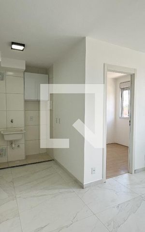 Apartamento à venda com 36m², 2 quartos e sem vaga Apartamento à venda com 36m², 2 quartos e sem vagaSala