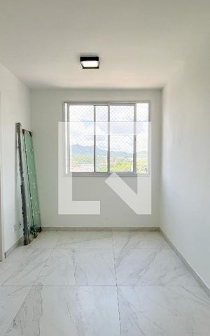 Apartamento à venda com 36m², 2 quartos e sem vaga Apartamento à venda com 36m², 2 quartos e sem vagaSala