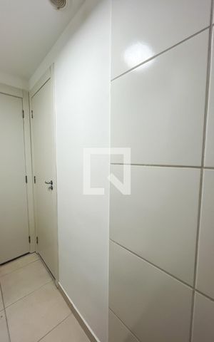 Apartamento à venda com 36m², 2 quartos e sem vaga Apartamento à venda com 36m², 2 quartos e sem vagaBanheiro