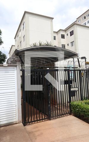 Apartamento para alugar com 40m², 2 quartos e sem vagaFachada e portaria