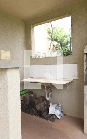 Apartamento para alugar com 40m², 2 quartos e sem vagaÁrea comum - Churrasqueira