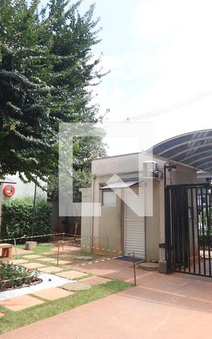 Apartamento para alugar com 40m², 2 quartos e sem vagaFachada e portaria