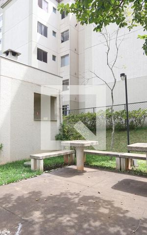 Apartamento para alugar com 40m², 2 quartos e sem vagaÁrea comum