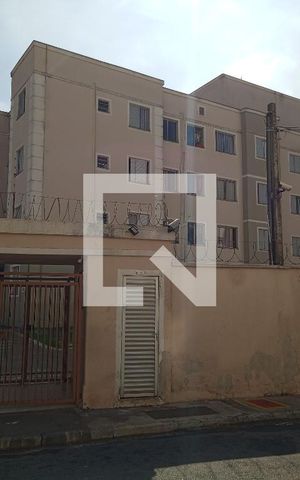 Apartamento para alugar com 42m², 2 quartos e 1 vaga Apartamento para alugar com 42m², 2 quartos e 1 vagaFachada