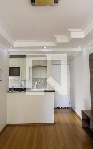 Apartamento para alugar com 42m², 2 quartos e 1 vaga Apartamento para alugar com 42m², 2 quartos e 1 vagaSala/Cozinha