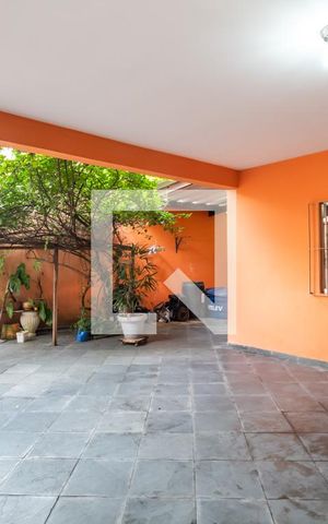 Casa à venda com 260m², 3 quartos e 3 vagasGaragem