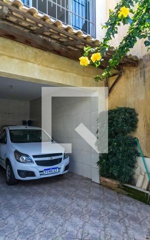 Casa para alugar com 250m², 1 quarto e 2 vagas Casa para alugar com 250m², 1 quarto e 2 vagasGaragem
