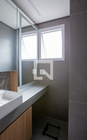 Apartamento à venda com 136m², 3 quartos e 3 vagas Apartamento à venda com 136m², 3 quartos e 3 vagasBANHEIRO SUITE