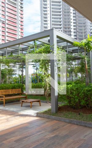 Apartamento à venda com 136m², 3 quartos e 3 vagas Apartamento à venda com 136m², 3 quartos e 3 vagasÁREA COMUM