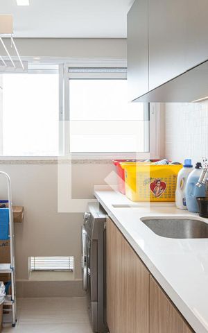 Apartamento à venda com 136m², 3 quartos e 3 vagas Apartamento à venda com 136m², 3 quartos e 3 vagasLAVANDERIA