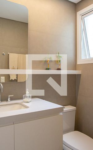 Apartamento à venda com 136m², 3 quartos e 3 vagas Apartamento à venda com 136m², 3 quartos e 3 vagasBANHEIRO