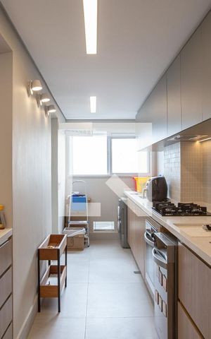 Apartamento à venda com 136m², 3 quartos e 3 vagas Apartamento à venda com 136m², 3 quartos e 3 vagasCOZINHA