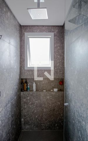 Apartamento à venda com 136m², 3 quartos e 3 vagas Apartamento à venda com 136m², 3 quartos e 3 vagasBANHEIRO SUITE