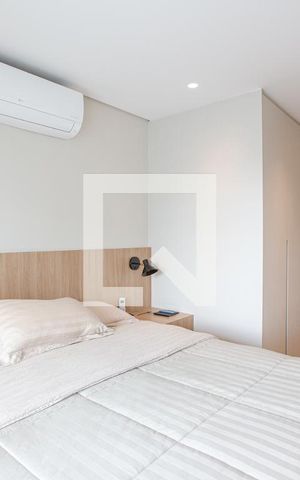 Apartamento à venda com 136m², 3 quartos e 3 vagas Apartamento à venda com 136m², 3 quartos e 3 vagasSUITE