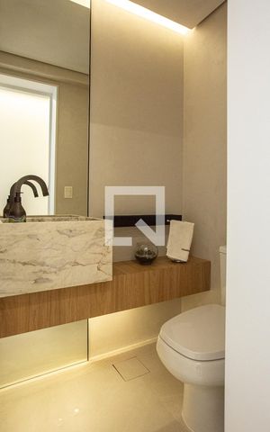 Apartamento à venda com 136m², 3 quartos e 3 vagas Apartamento à venda com 136m², 3 quartos e 3 vagasLAVABO