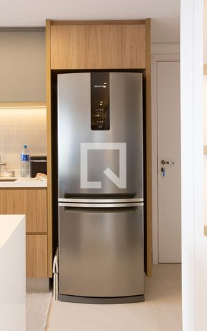 Apartamento à venda com 136m², 3 quartos e 3 vagas Apartamento à venda com 136m², 3 quartos e 3 vagasCOZINHA