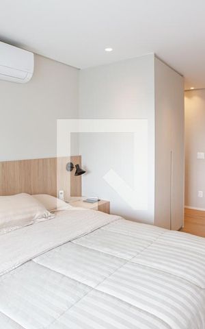 Apartamento à venda com 136m², 3 quartos e 3 vagas Apartamento à venda com 136m², 3 quartos e 3 vagasSUITE
