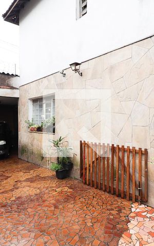 Casa à venda com 160m², 2 quartos e 2 vagasGaragem