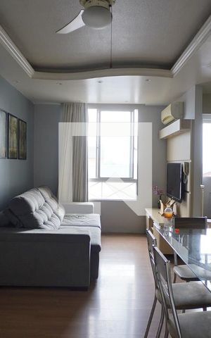 Apartamento à venda com 40m², 2 quartos e 1 vaga Apartamento à venda com 40m², 2 quartos e 1 vagaSala