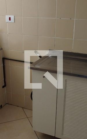 Apartamento à venda com 120m², 3 quartos e 2 vagasCozinha e Área de Serviço