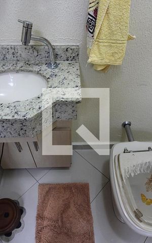 Casa à venda com 213m², 3 quartos e 3 vagasLavabo 