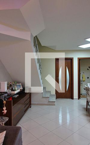 Casa à venda com 213m², 3 quartos e 3 vagasSala 