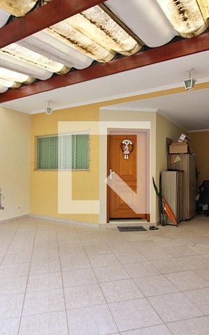 Casa à venda com 213m², 3 quartos e 3 vagasGaragem
