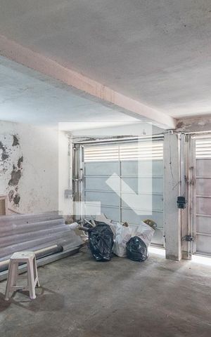 Casa para alugar com 250m², 3 quartos e 2 vagas Casa para alugar com 250m², 3 quartos e 2 vagasGaragem
