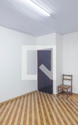 Casa para alugar com 250m², 3 quartos e 2 vagas Casa para alugar com 250m², 3 quartos e 2 vagasQuarto 1 Suite