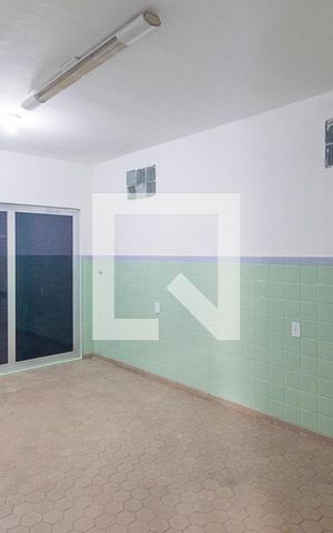 Casa para alugar com 250m², 3 quartos e 2 vagas Casa para alugar com 250m², 3 quartos e 2 vagasSala de Jantar