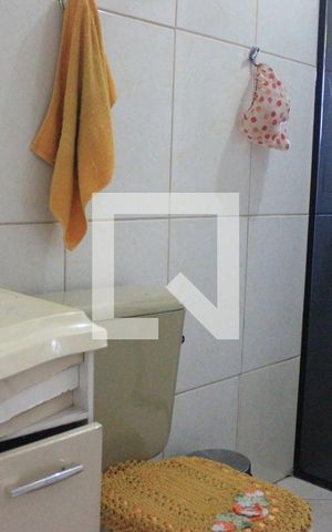 Casa para alugar com 160m², 2 quartos e 2 vagasBanheiro da Suíte